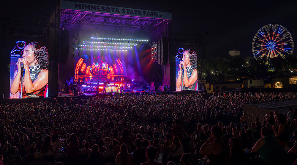 ADJ Jolt MFX 360 Brings Versatility and Movement To ‘It’s Iconic’ Tour