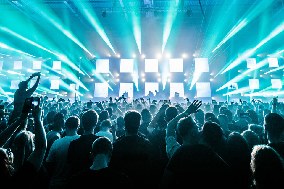 Huge ADJ Rig Creates Backdrop For UK Party Headlined by Steve Angello