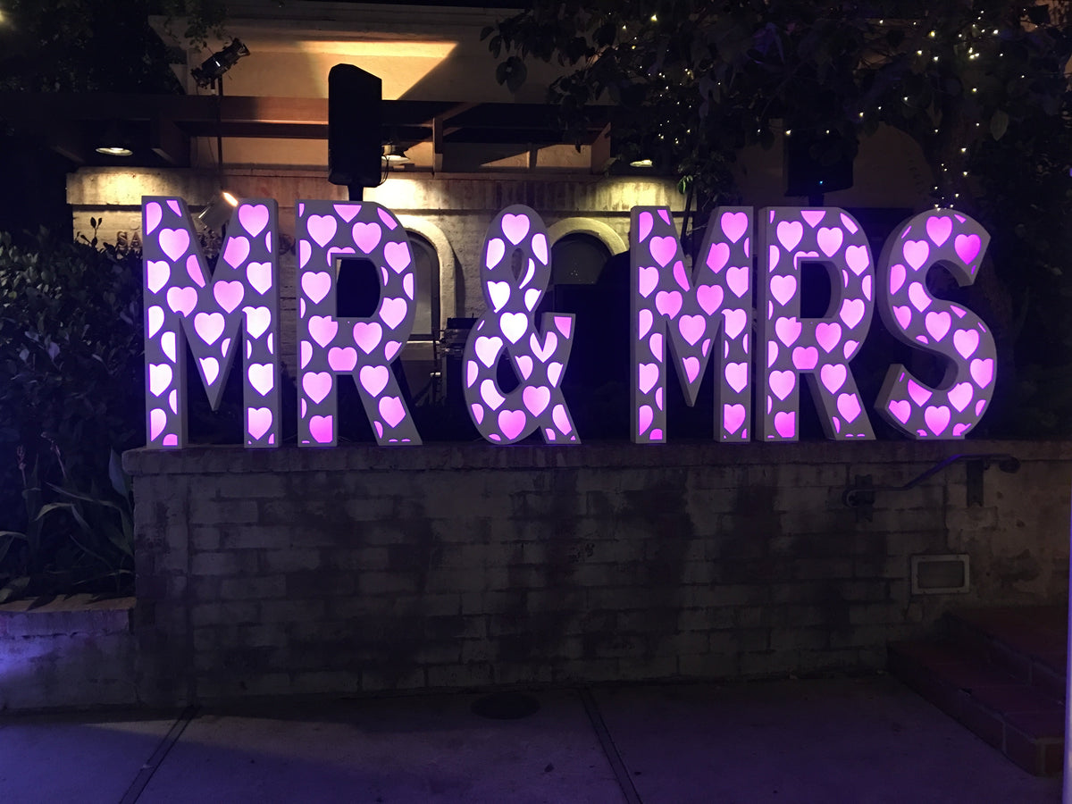 Decor MRMRS (Letters)