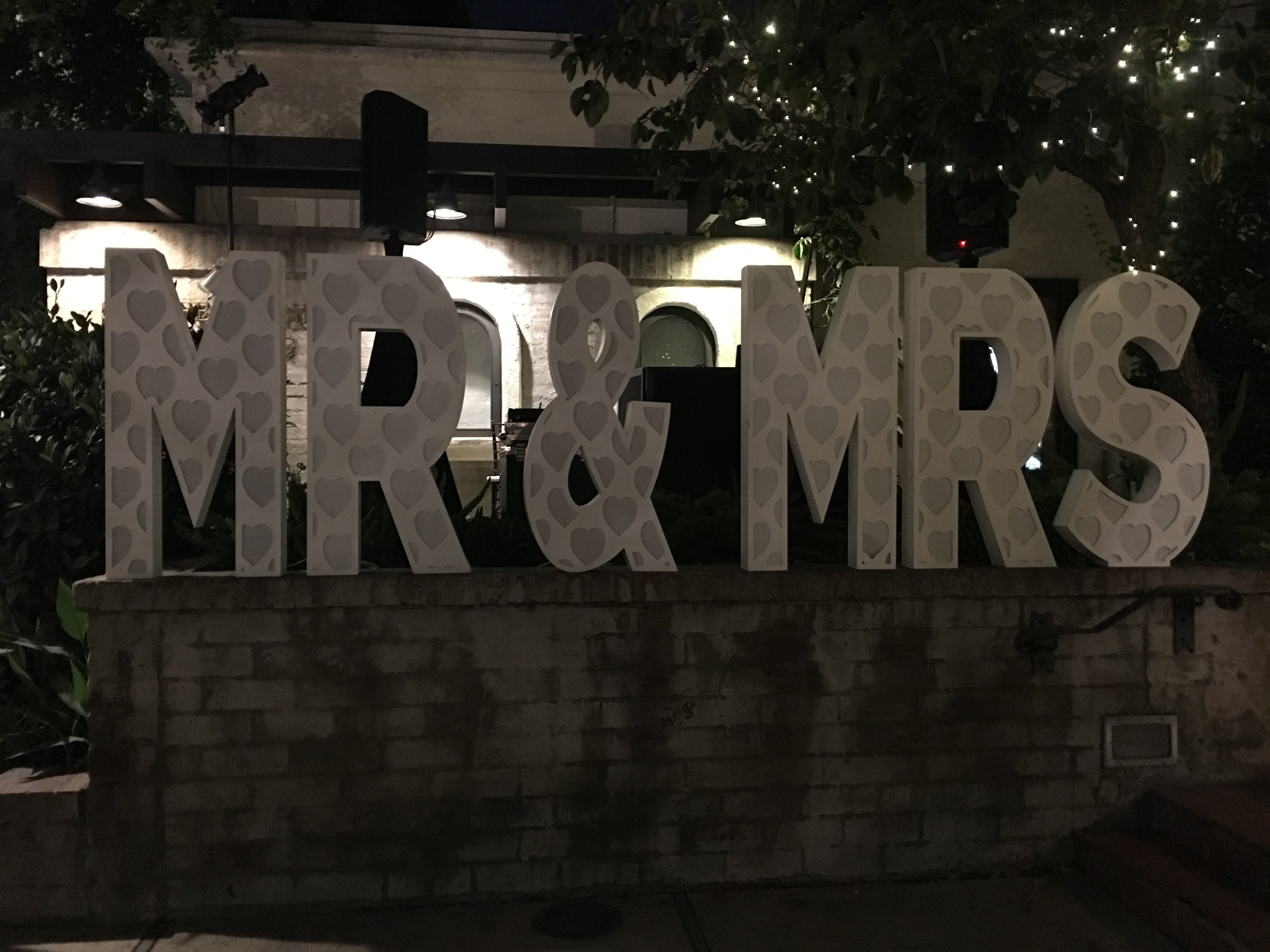Decor MRMRS (Letters)